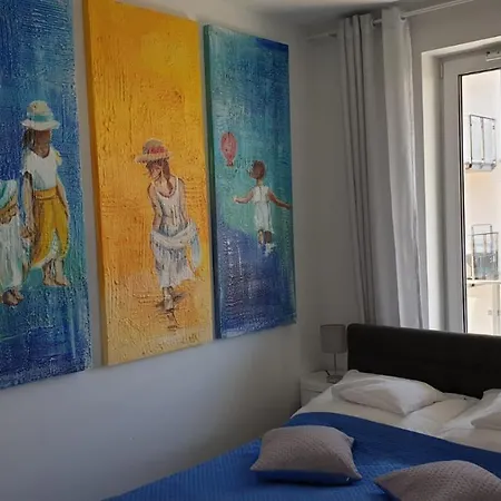 Impresja 42 Z Garazem Apartamento Kołobrzeg