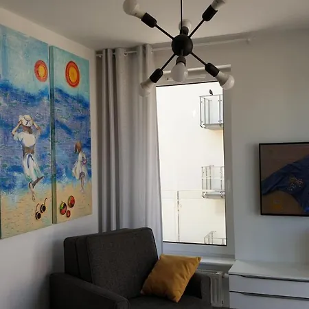 Impresja 42 Z Garazem Apartamento