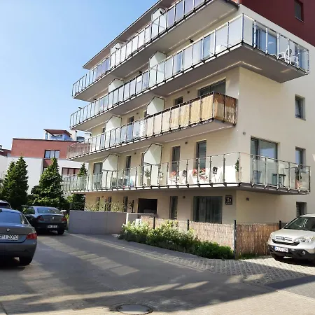 Impresja 42 Z Garazem Apartamento