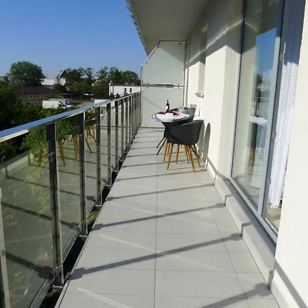 Impresja 42 Z Garazem Apartamento *