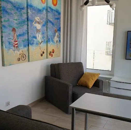 Impresja 42 Z Garazem * Kolobrzeg