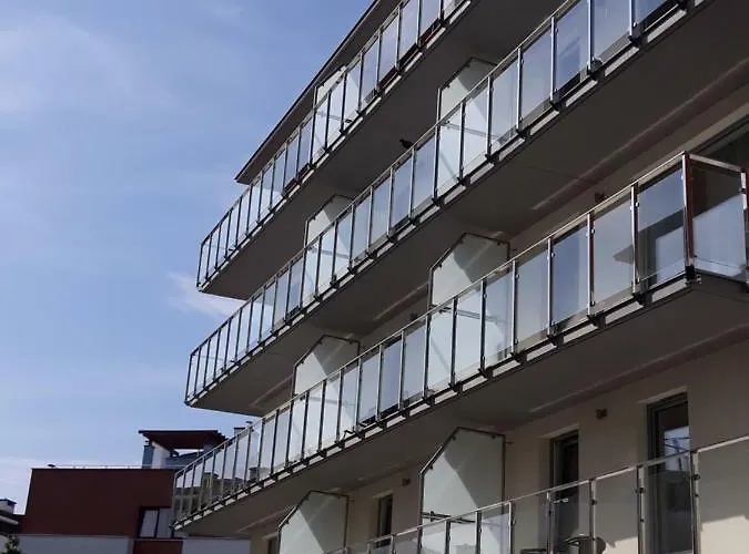 Impresja 42 Z Garazem * Kolobrzeg