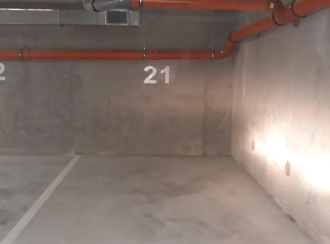 Impresja 42 Z Garazem